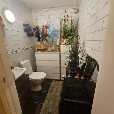 Spacious In Quiet, Area! Oslo