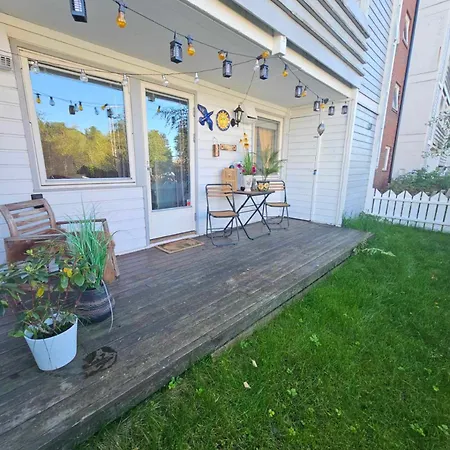 Spacious In Quiet, Area! *
